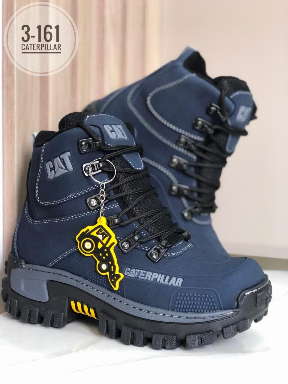 BOTA CATERPILLAR REF 03 LLAVERO COLOR AZUL