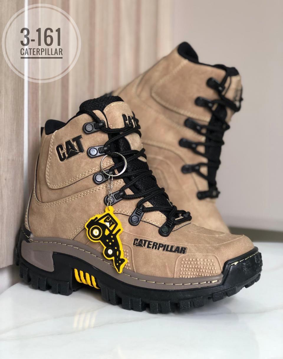 BOTA CATERPILLAR REF 03 LLAVERO COLOR ARENA