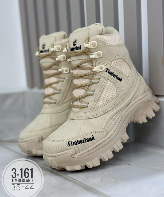 BOTA TIMBERLAND REF 06 COLOR CREMA