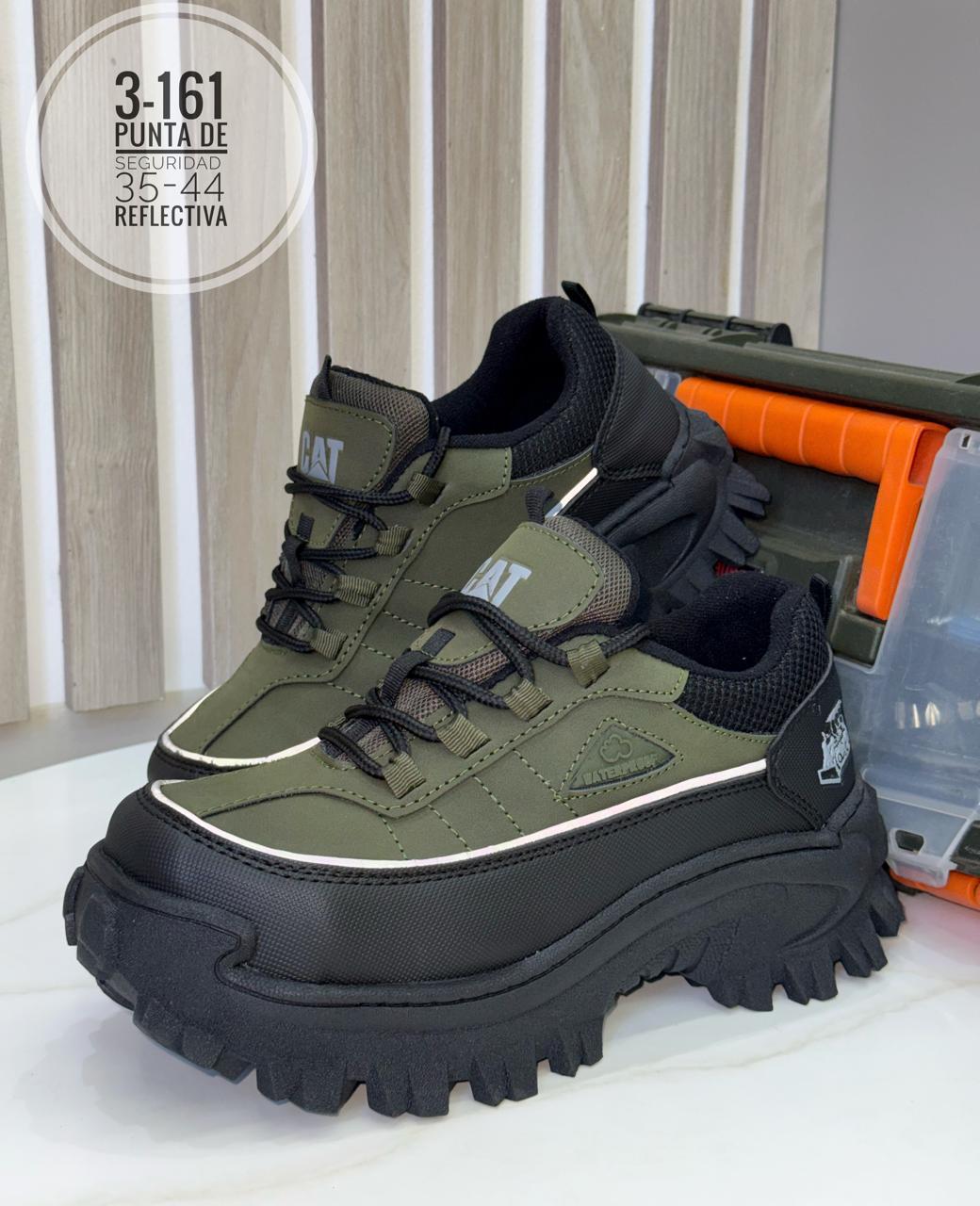 BOTA REFLECTIVA PUNTERA DE SEGURIDAD CATERPILLAR REF 11 COLOR VERDE X NEGRO